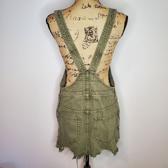 FREE PEOPLE “Torn Up” Denim Jumper Washed Olive Green Overalls Size 6 - Picture 5 of 12